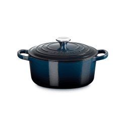 Image showing the Signature Cast Iron Round Casserole, 22cm, Nuit product.