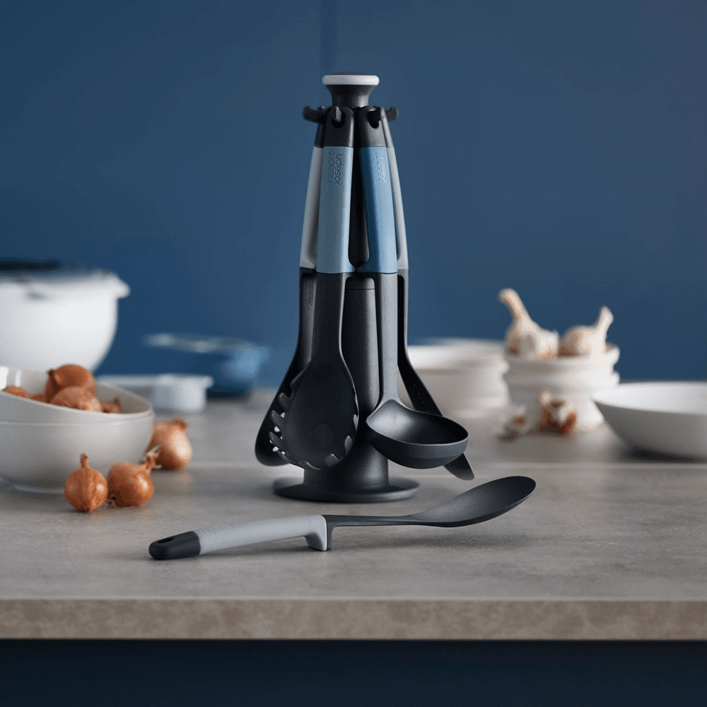Editions Utensil elevate 6-piece carousel set, Sky Blue