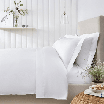 Image showing the Essentials - 200 Thread Count Egyptian Cotton King duvet cover, W225 x L220cm, White product.