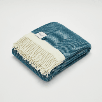 Image showing the Herringbone Blanket, 130 x 250cm, NavyBlue/Cream product.