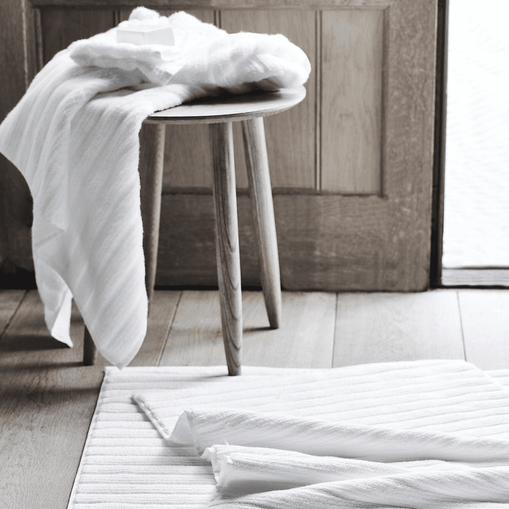 Hydrocotton Super jumbo bath sheet, 115 x 180cm, White