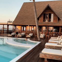Image showing the Honeymoon Hotel £100 product.