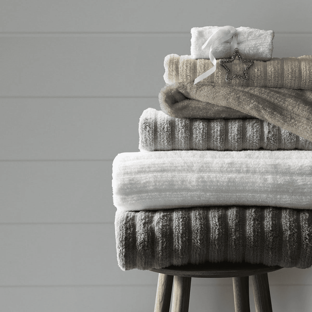 Hydrocotton Super jumbo bath sheet, 115 x 180cm, White