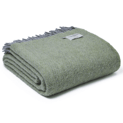 Image showing the Beehive Pure New Wool Throw, 140 x 240cm, Fern & Grey product.