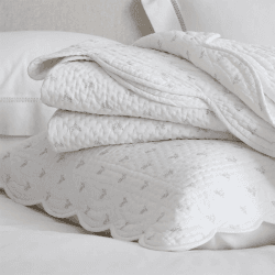 Image showing the Milfield Print Scallop Edge Double Quilt, White product.
