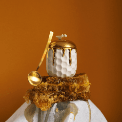 Image showing the Beehive Honeypot, 230ml, White & Gold product.