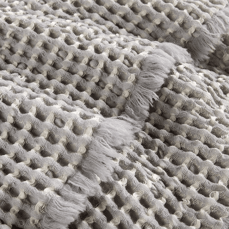 Lisbon Throw, 140 x 180cm, Grey