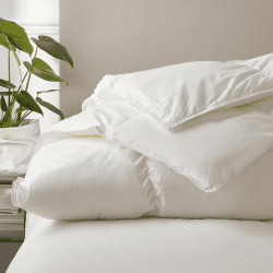 Image showing the Deluxe Down Alternative Collection Duvet warm, W260 x L220cm, White product.