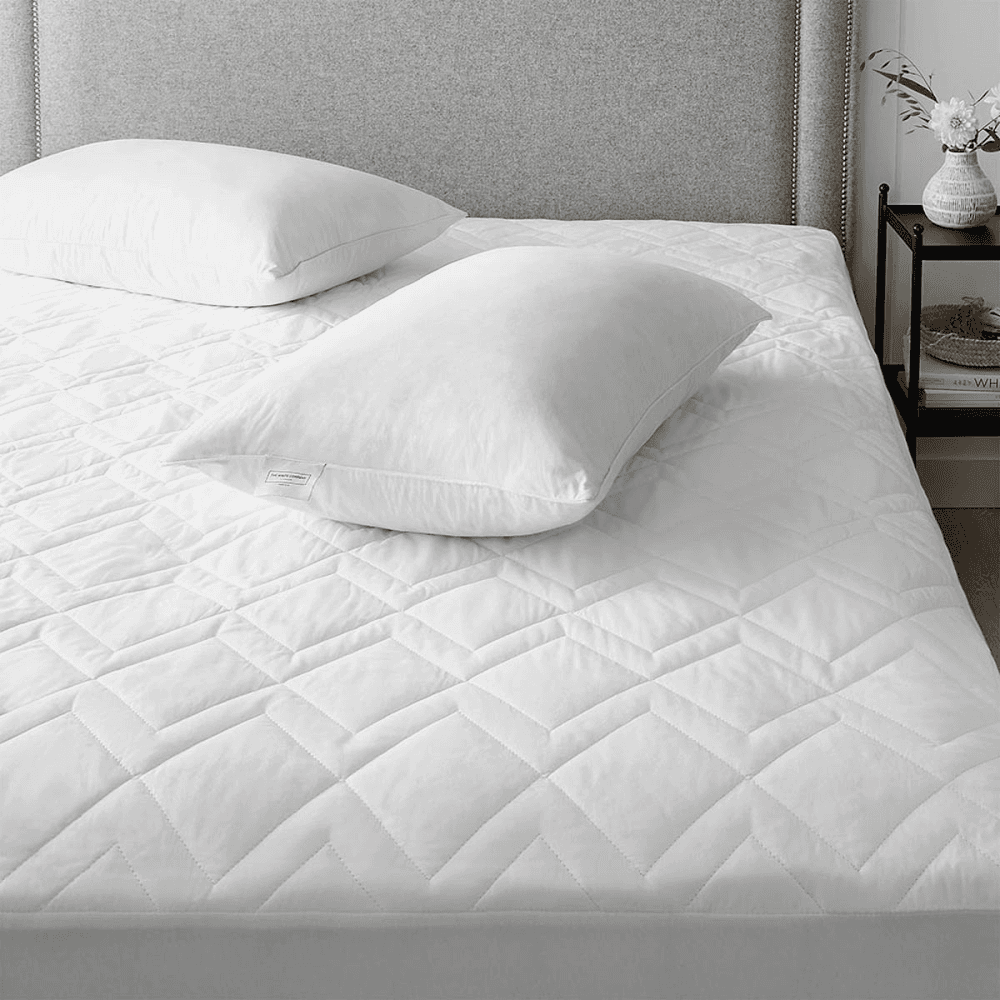 Luxury cotton-rich waterproof quilted protector, W90 x L190cm, White