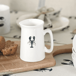 Image showing the Lobster Medium jug product.
