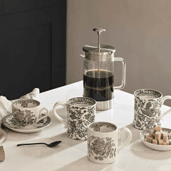 Image showing the Asiatic Pheasants Mug, 284ml, Green product.
