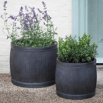 Image showing the Bathford Set of 2 planters, Black product.