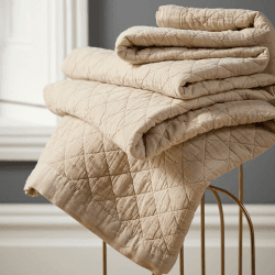 Image showing the Porto Throw, 140 x 180cm, Biscuit product.