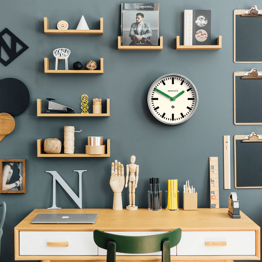 The Luggage Wall clock, D30cm, Galvanised With Green Hands