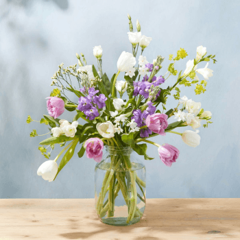 Image showing the Regular Letterbox flower subscription, 3 months product.