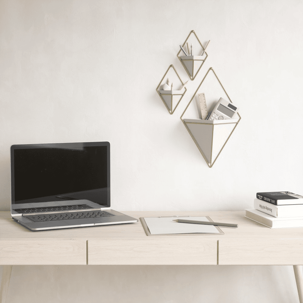 Trigg Set of 2 small wall vessels, H19 x W6cm, White/Brass