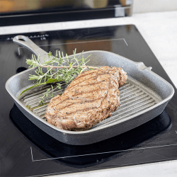 Image showing the Square grill pan, 23cm, cast iron product.