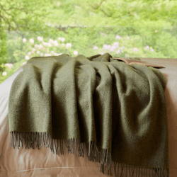 Image showing the Beehive Pure New Wool Throw, 140 x 240cm, Fern & Grey product.